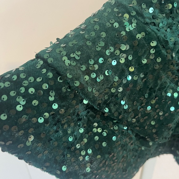 Emerald Green Party Dress with Tulle Bow Accents - Picture 3 of 13